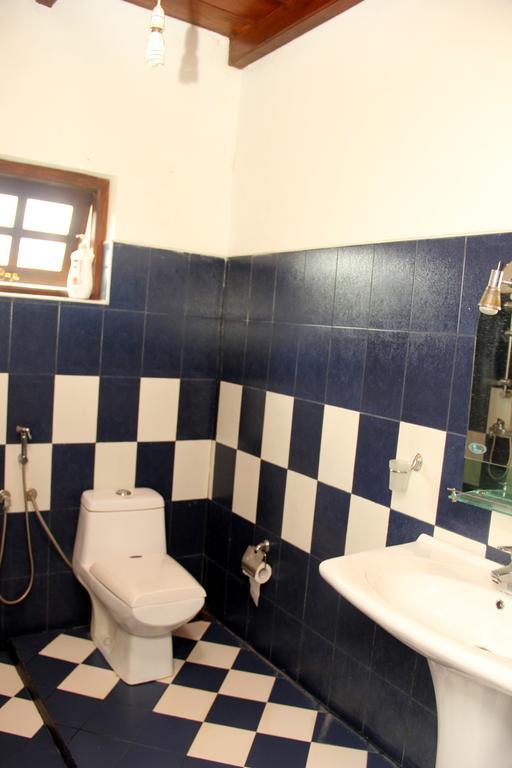 Perera Homestay Nuwara Eliya Exterior foto