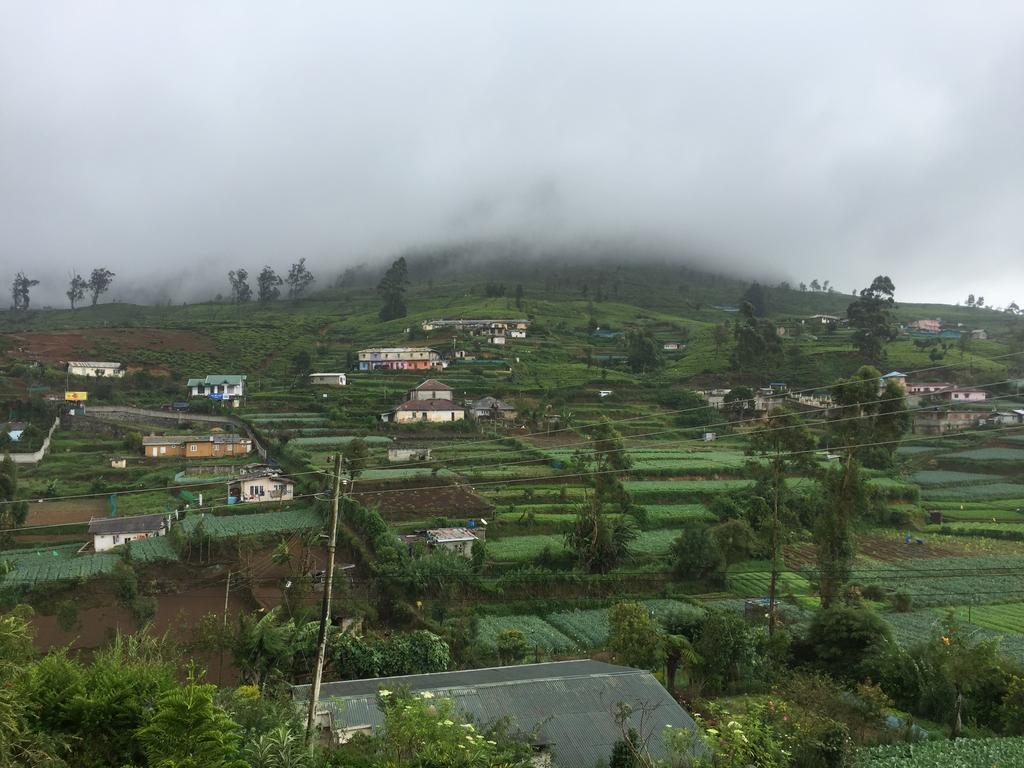 Perera Homestay Nuwara Eliya Exterior foto